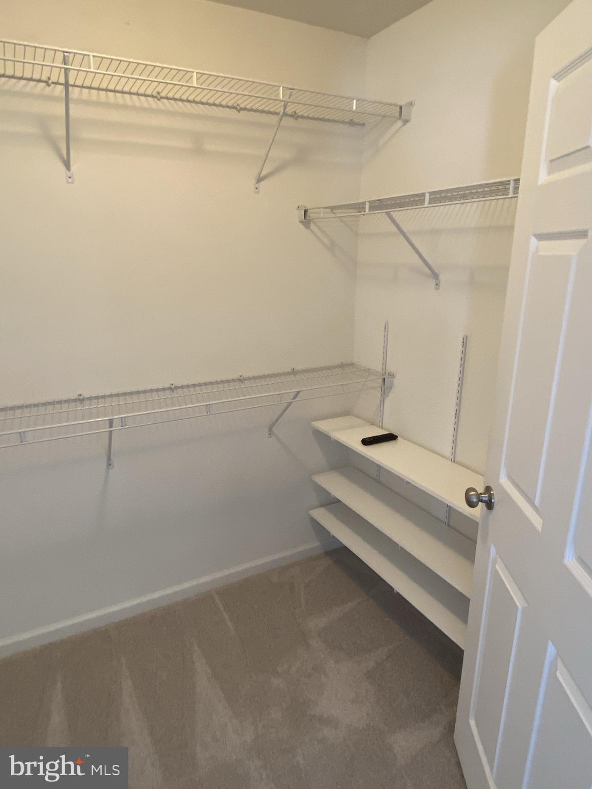 NEW TOWN MEADOWS - Residential