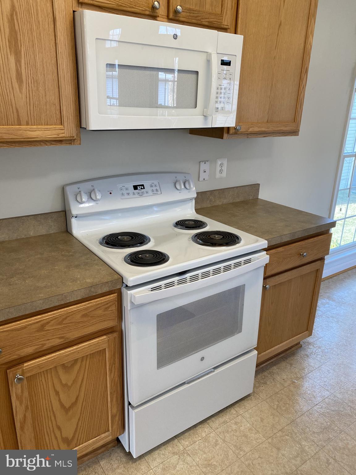 NEW TOWN MEADOWS - Residential