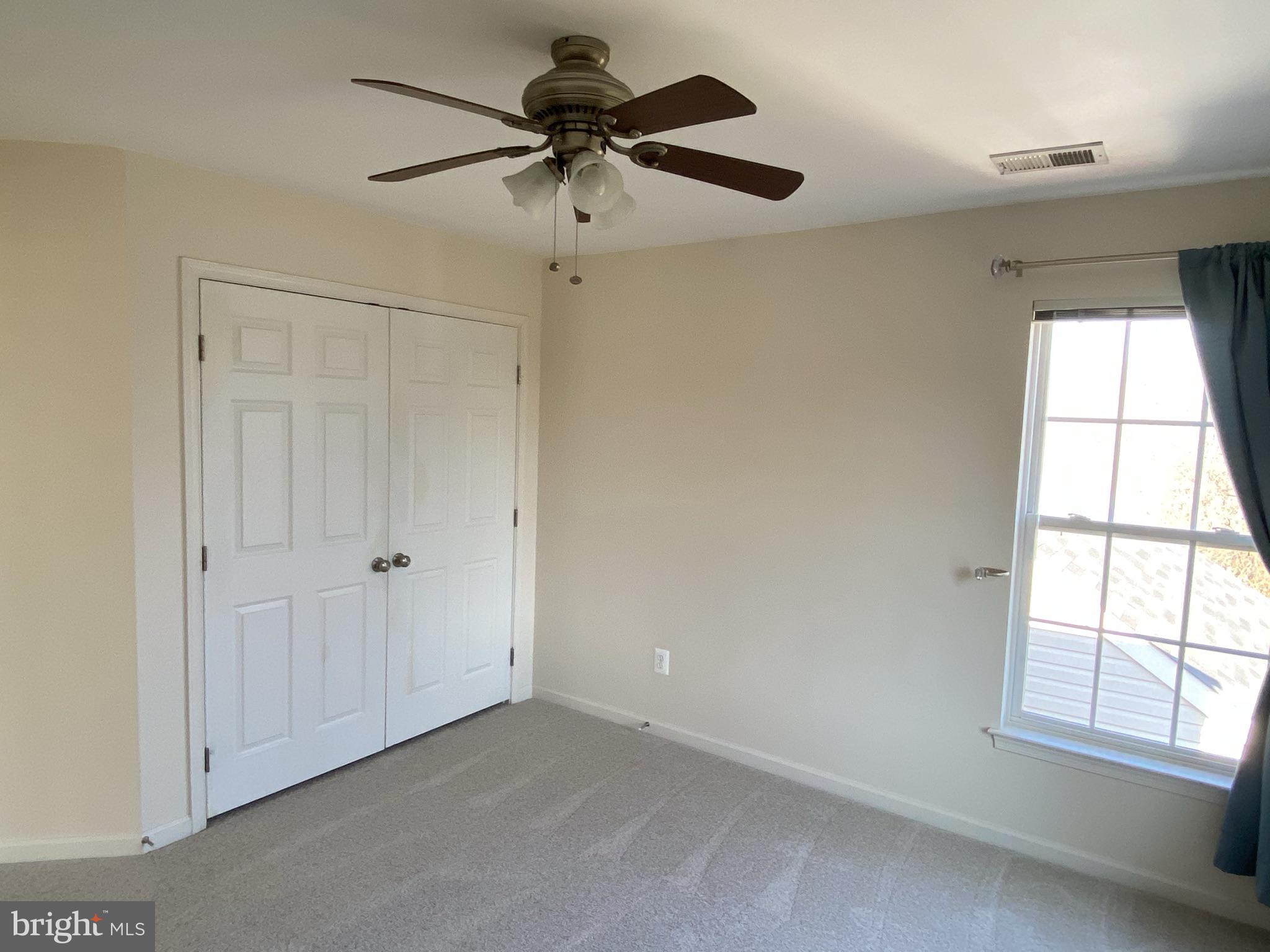 NEW TOWN MEADOWS - Residential