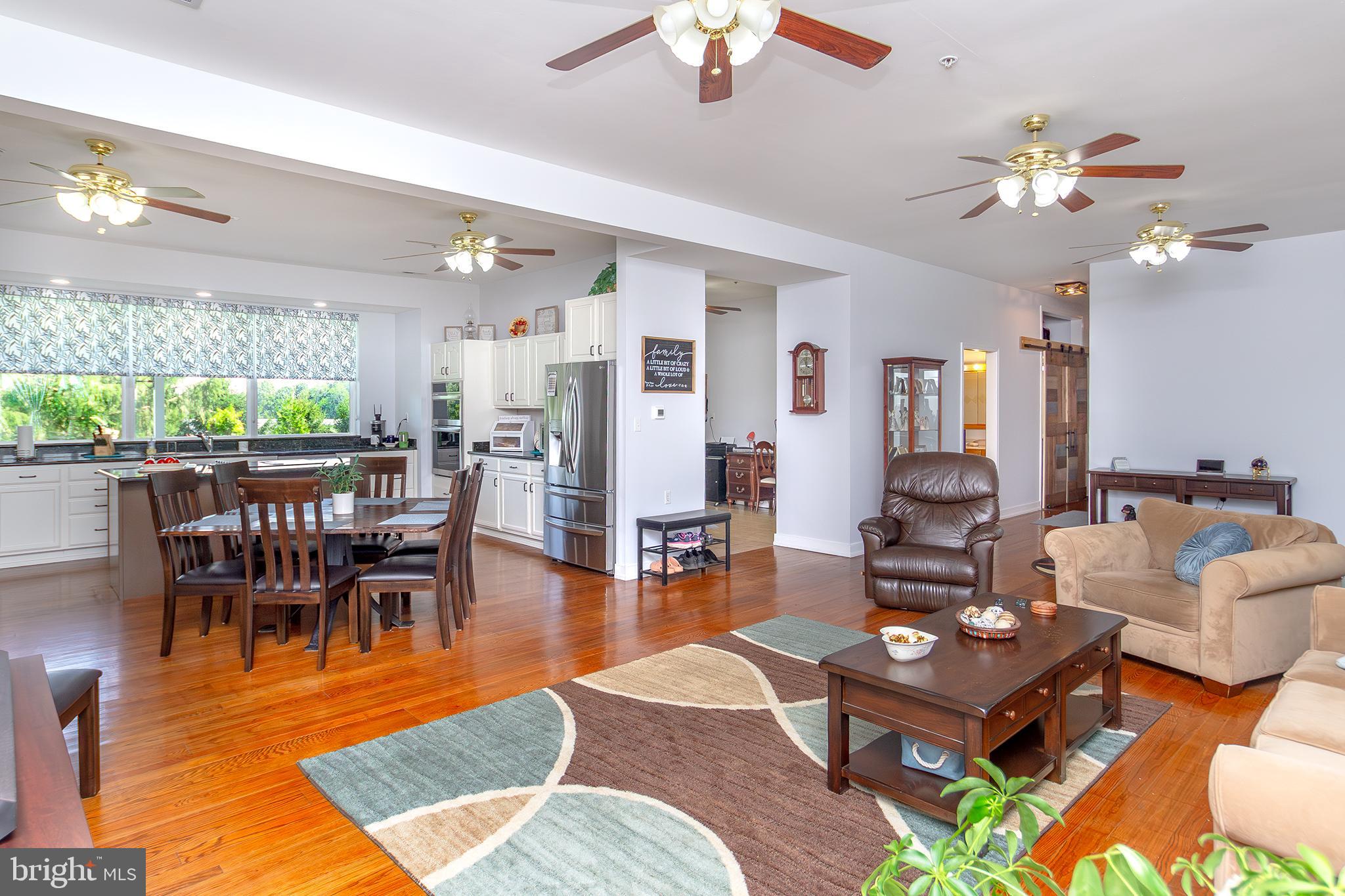 FREELAND - Residential