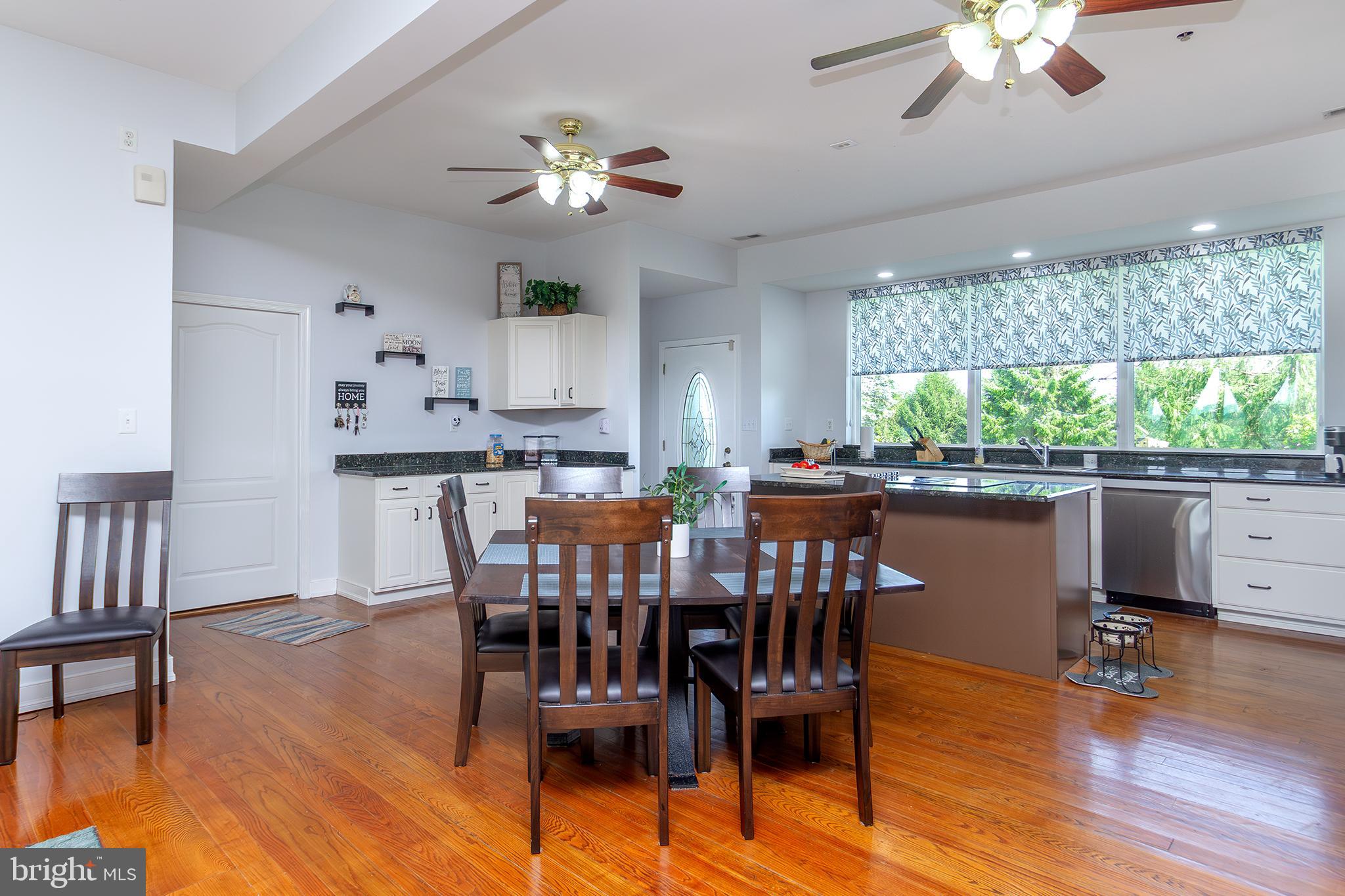 FREELAND - Residential