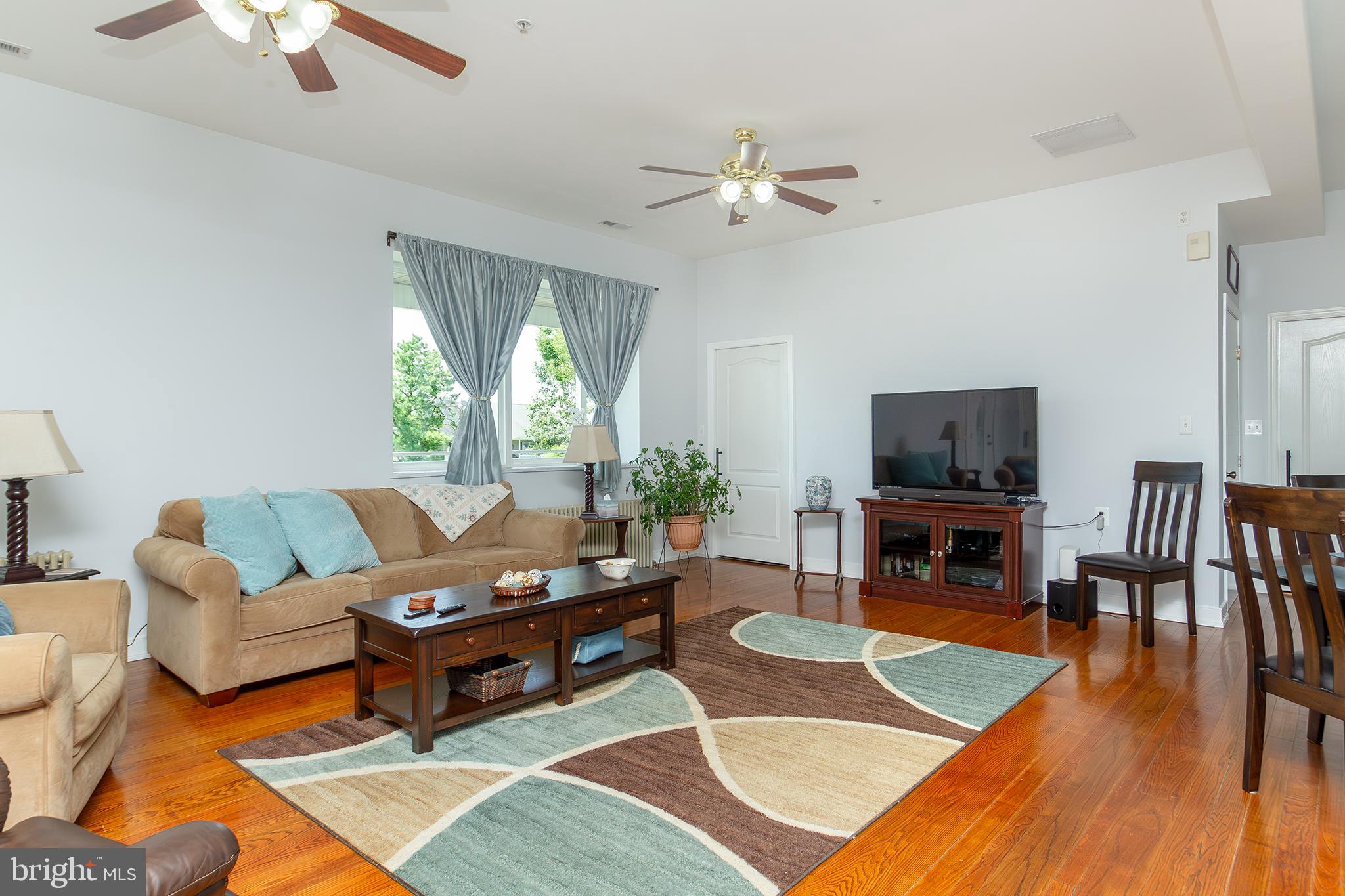 FREELAND - Residential