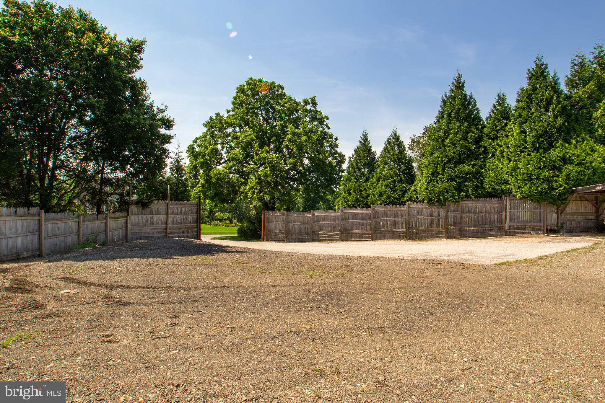 FREELAND - Residential