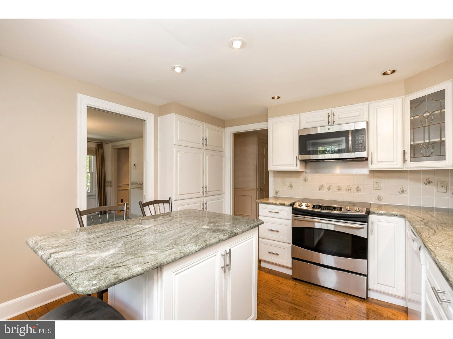 RADLEY RUN MEWS - Residential