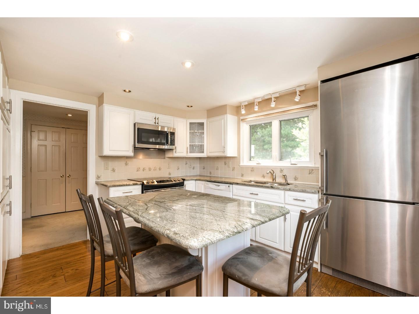 RADLEY RUN MEWS - Residential