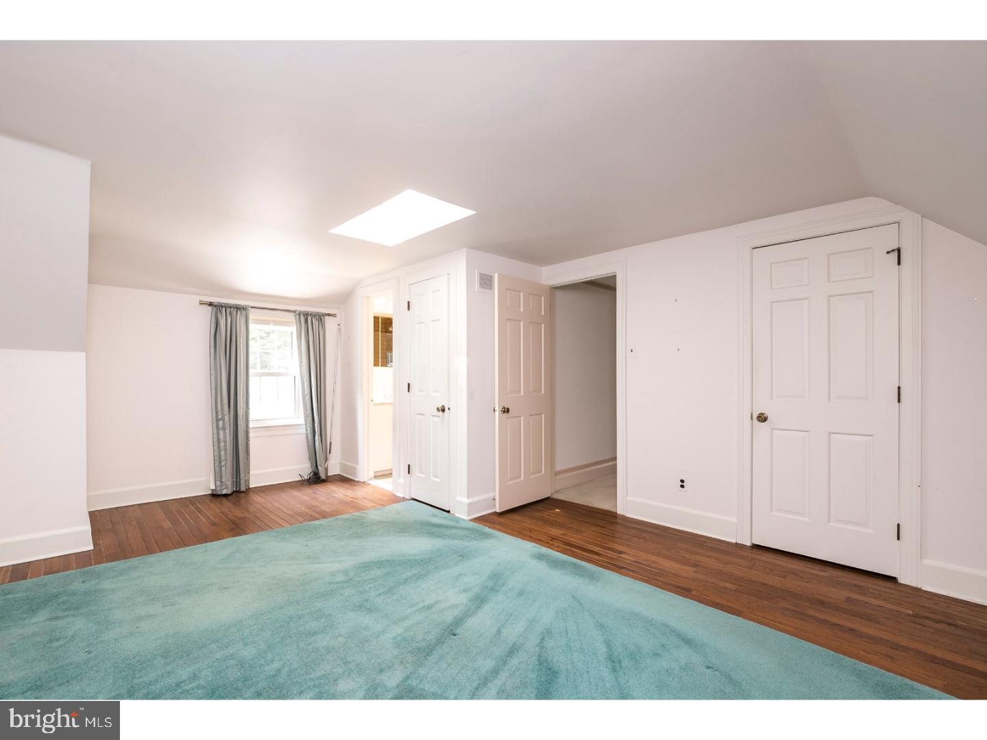 RADLEY RUN MEWS - Residential