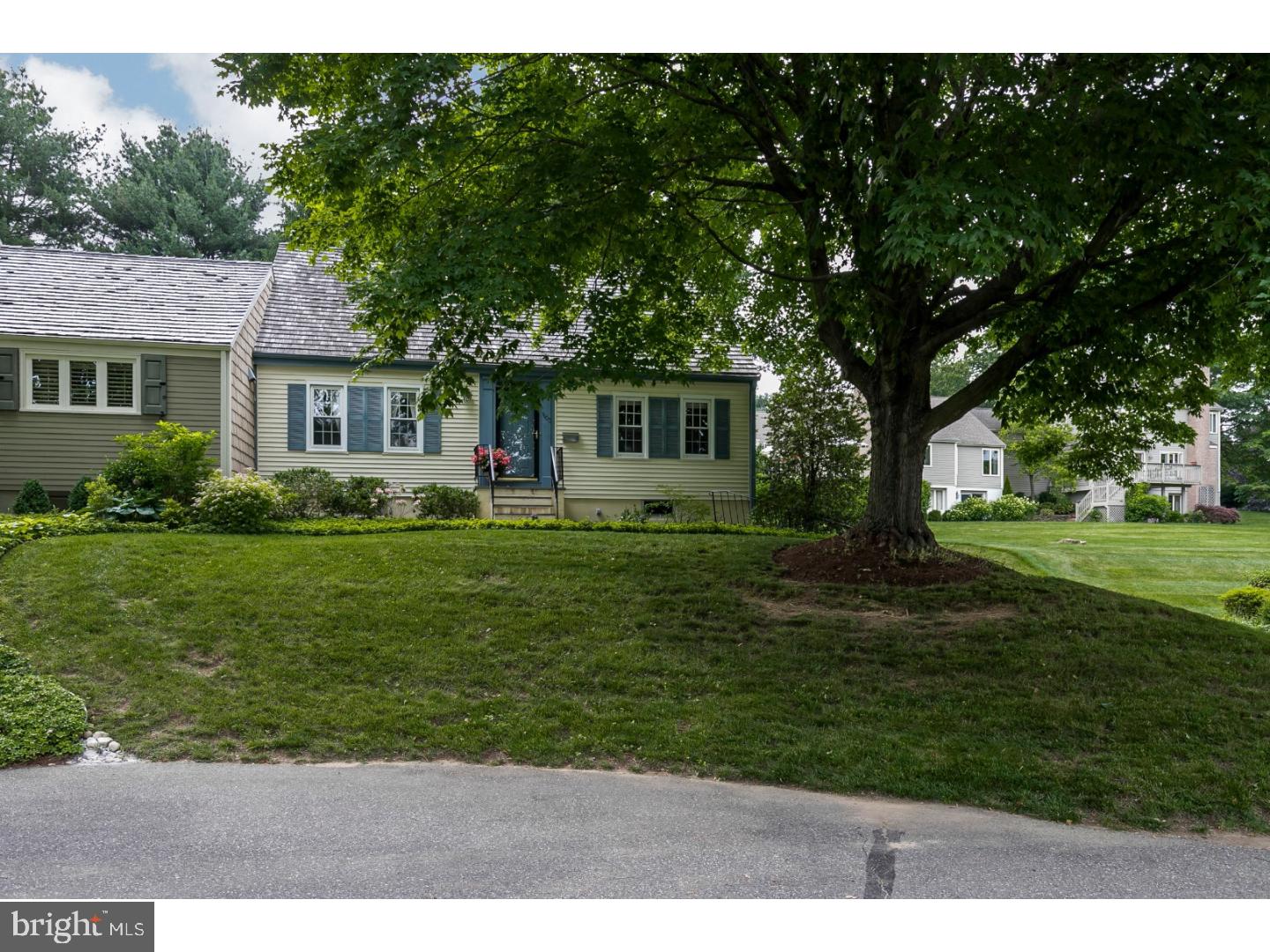 RADLEY RUN MEWS - Residential