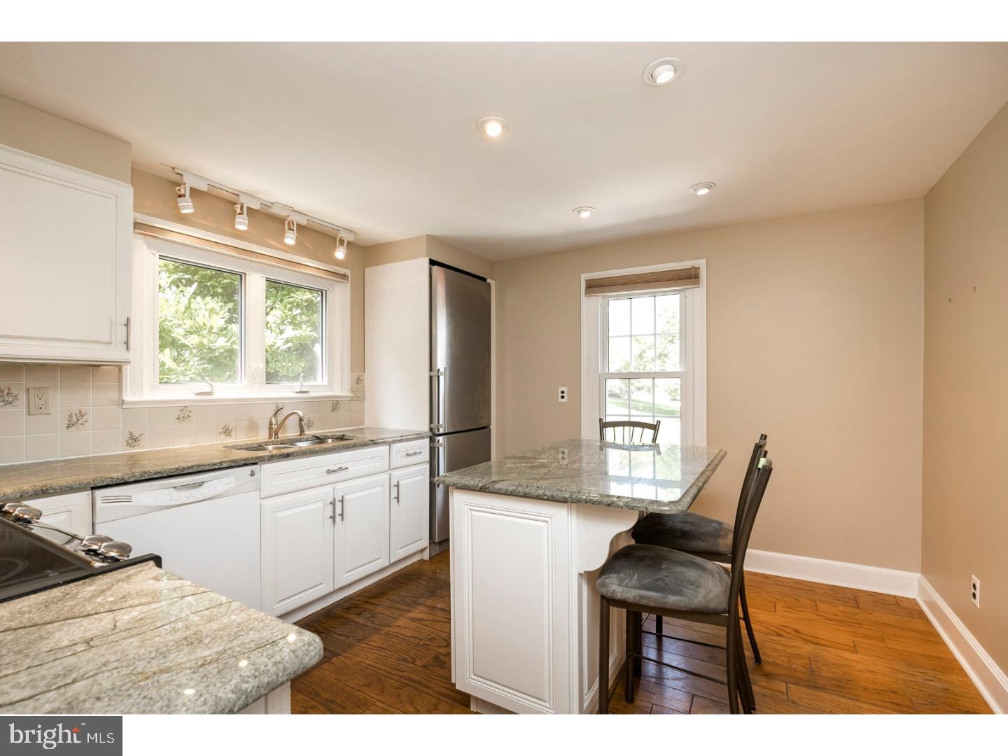 RADLEY RUN MEWS - Residential