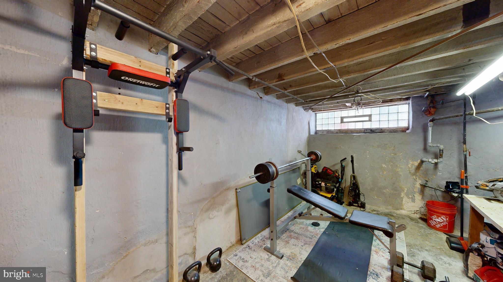 MAYFAIR (WEST) - Residential Income