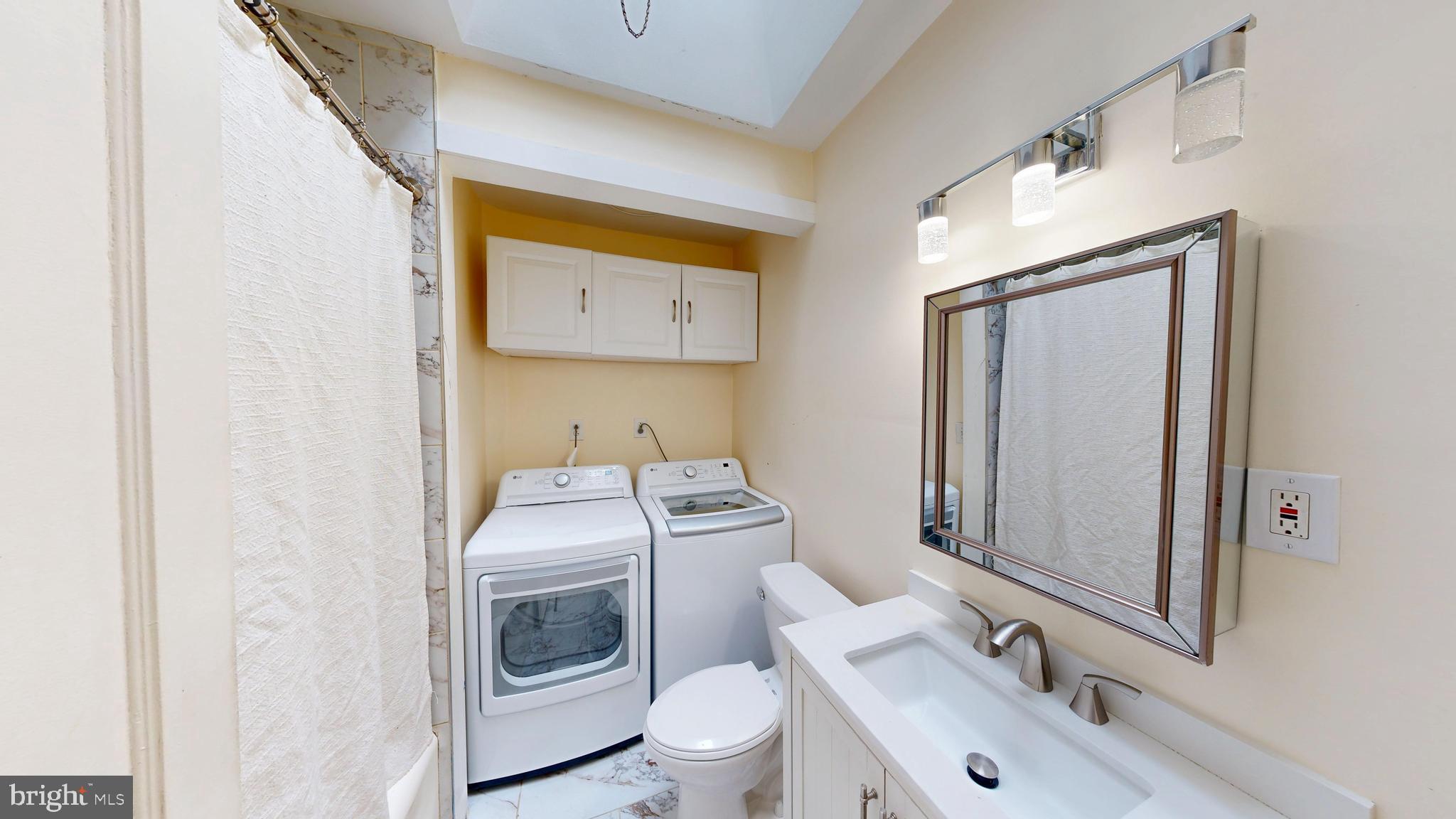 MAYFAIR (WEST) - Residential Income