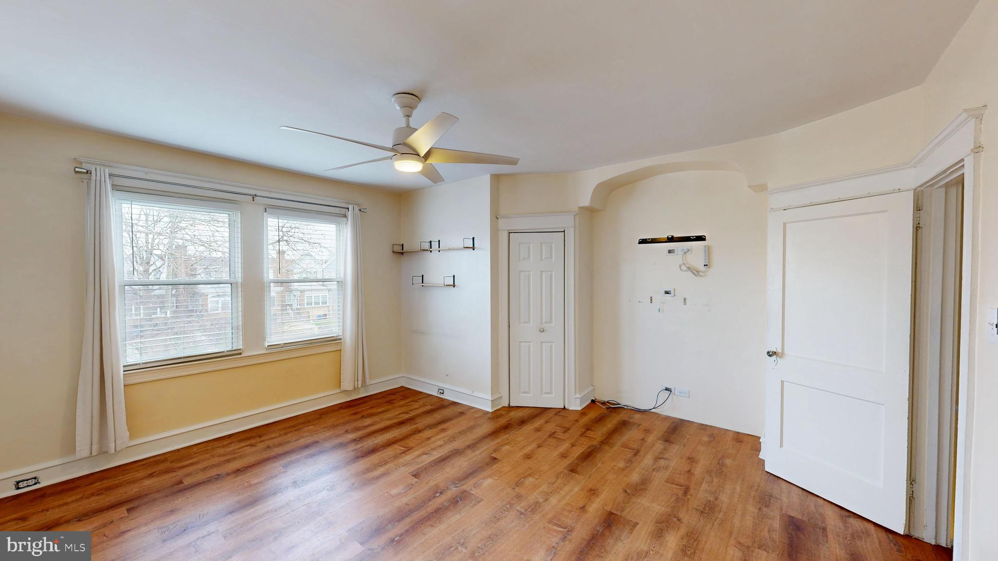 MAYFAIR (WEST) - Residential Income