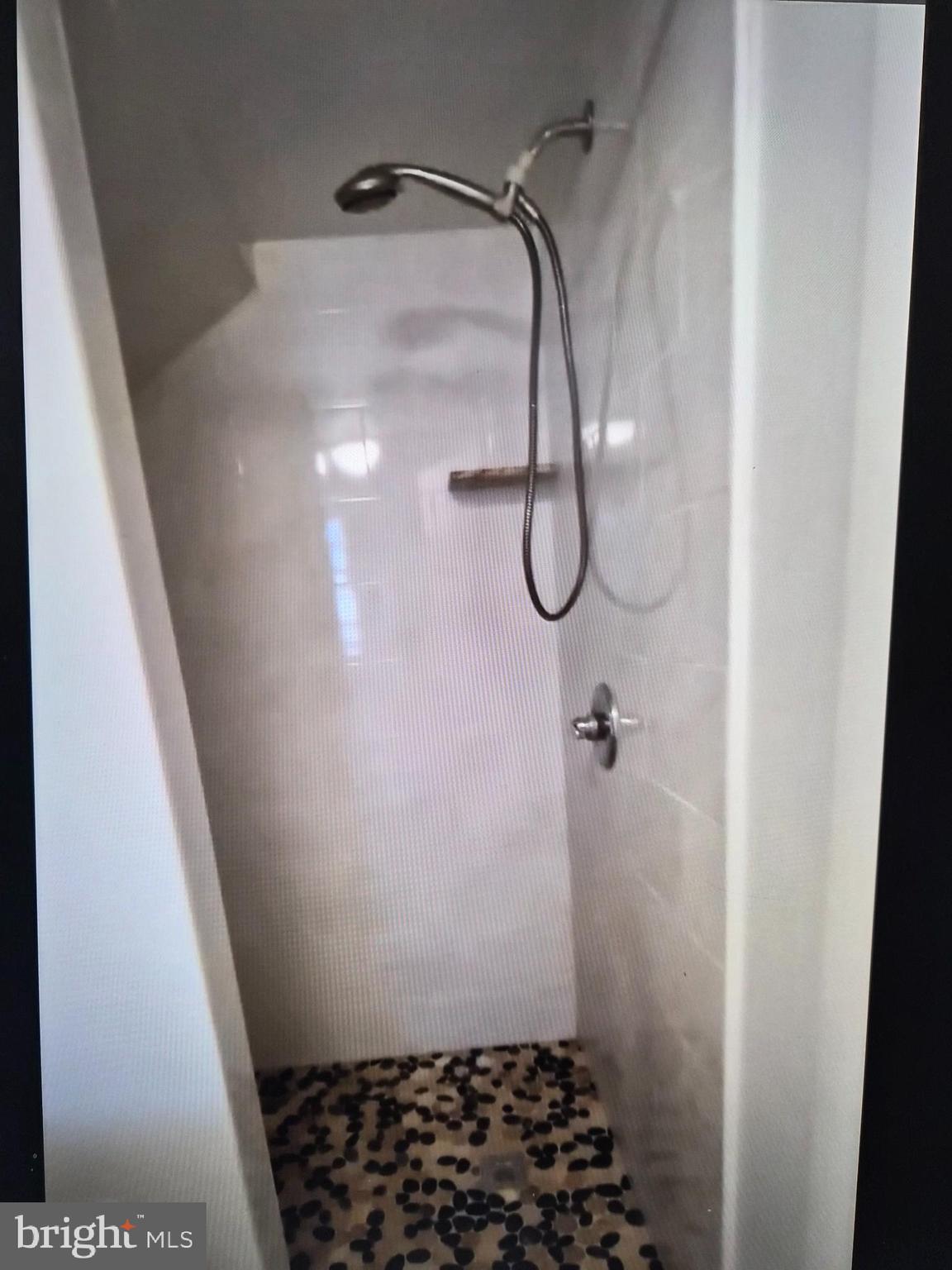 MAYFAIR (WEST) - Residential Income