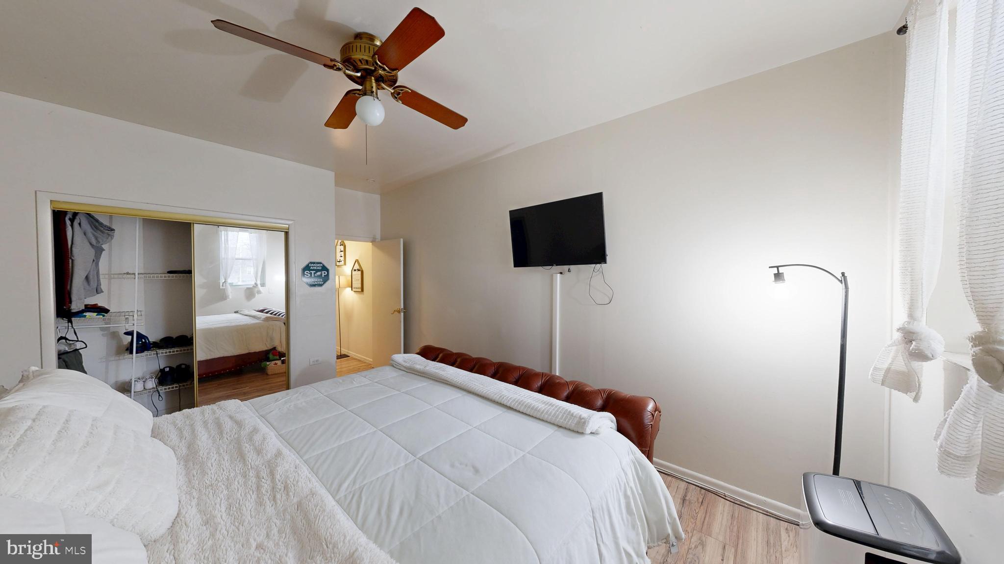 MAYFAIR (WEST) - Residential Income