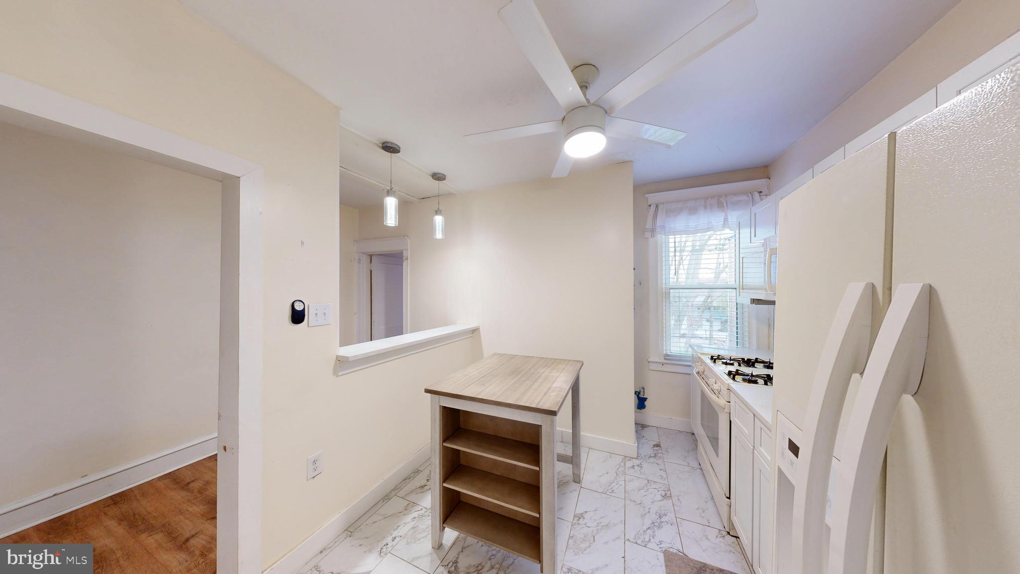 MAYFAIR (WEST) - Residential Income