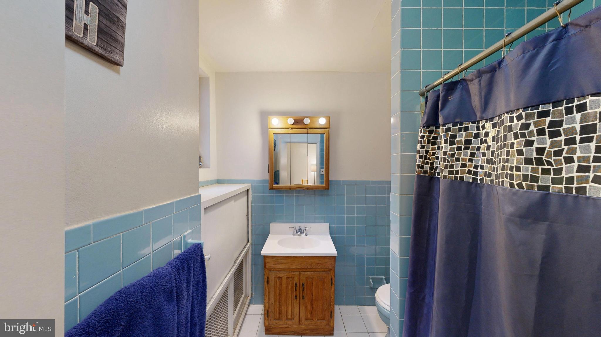 MAYFAIR (WEST) - Residential Income