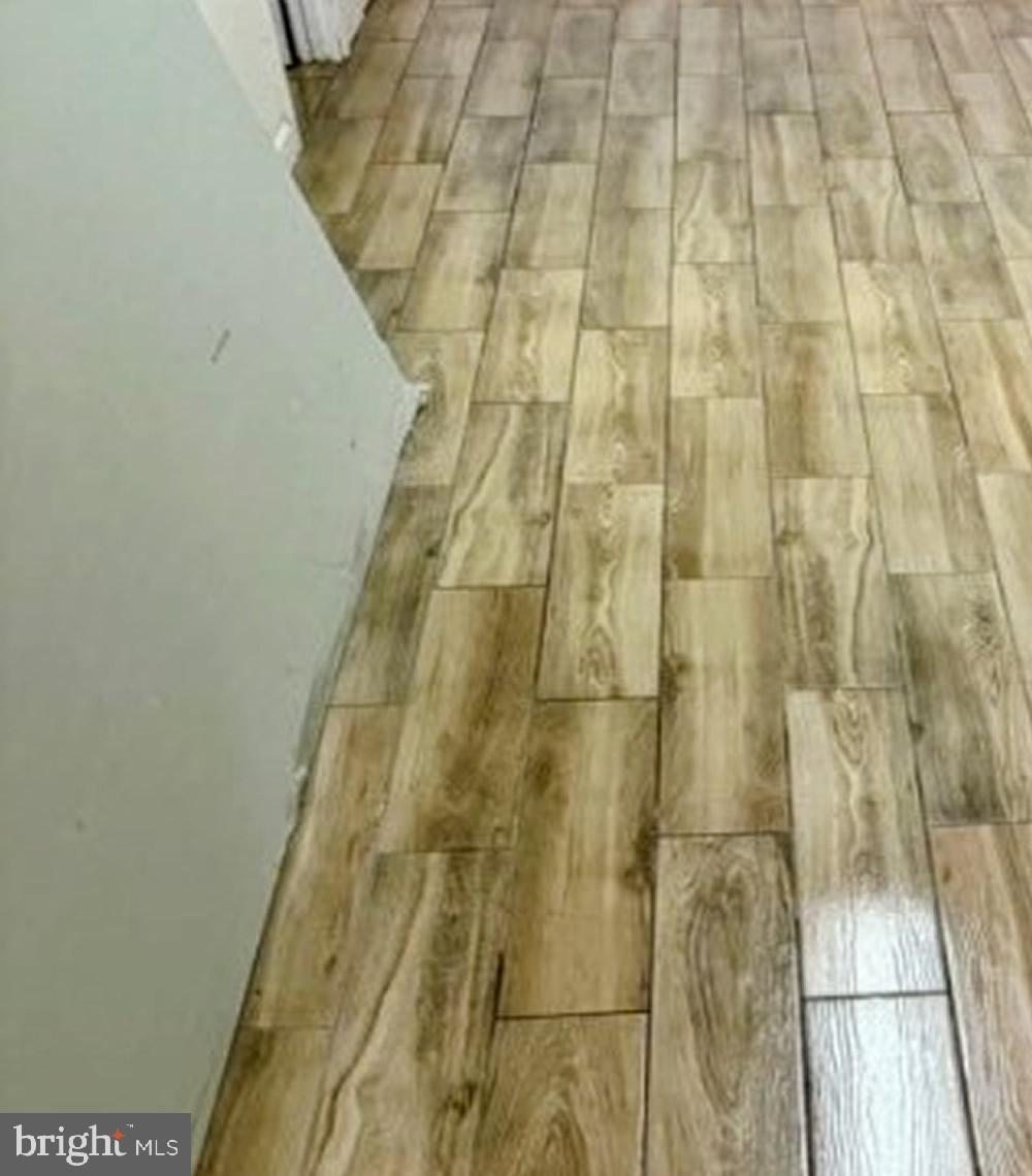 MAYFAIR (WEST) - Residential Income