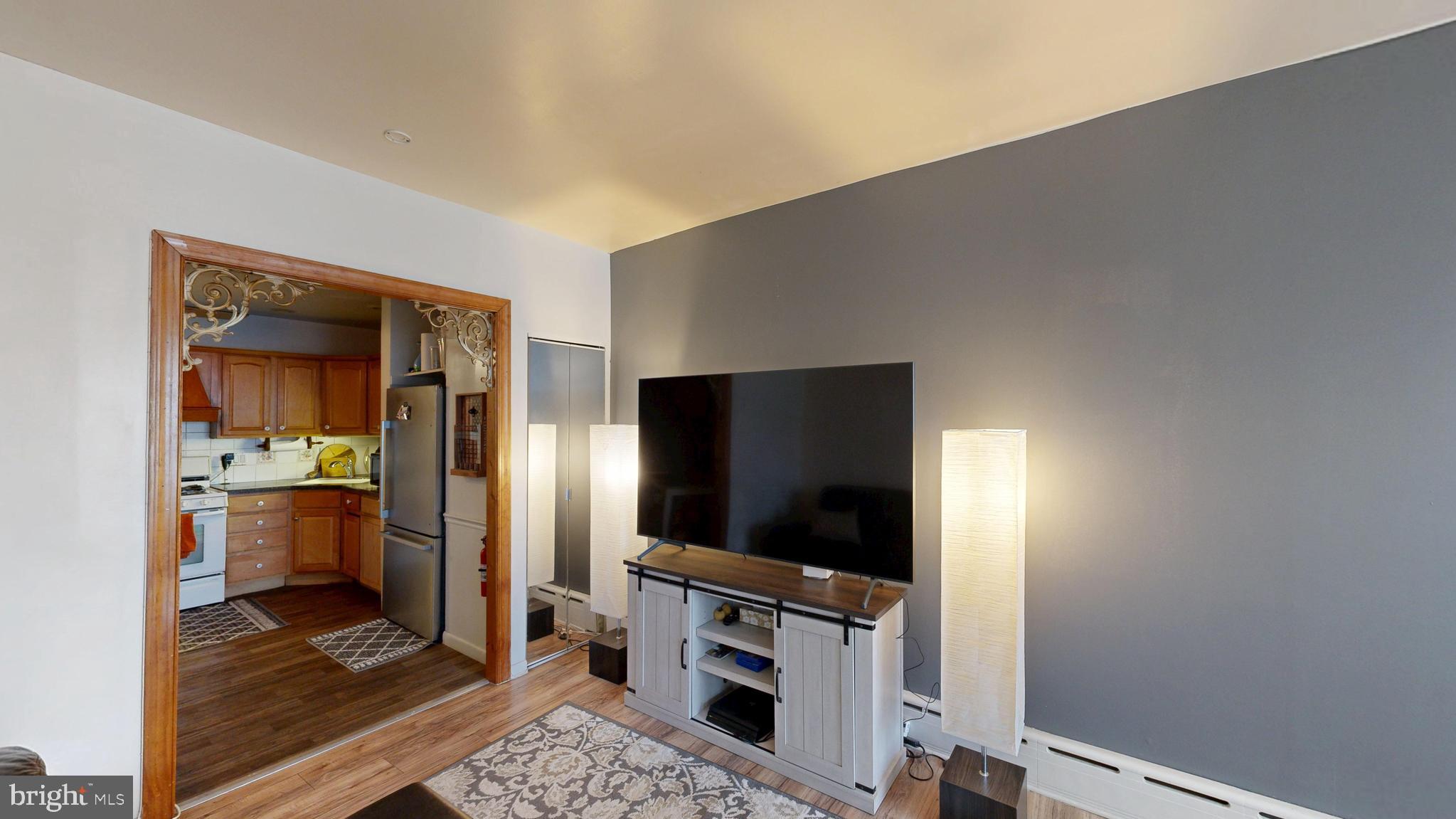 MAYFAIR (WEST) - Residential Income