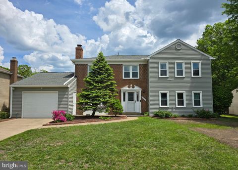 2205 FAROUGI COURT HERNDON VA 20170