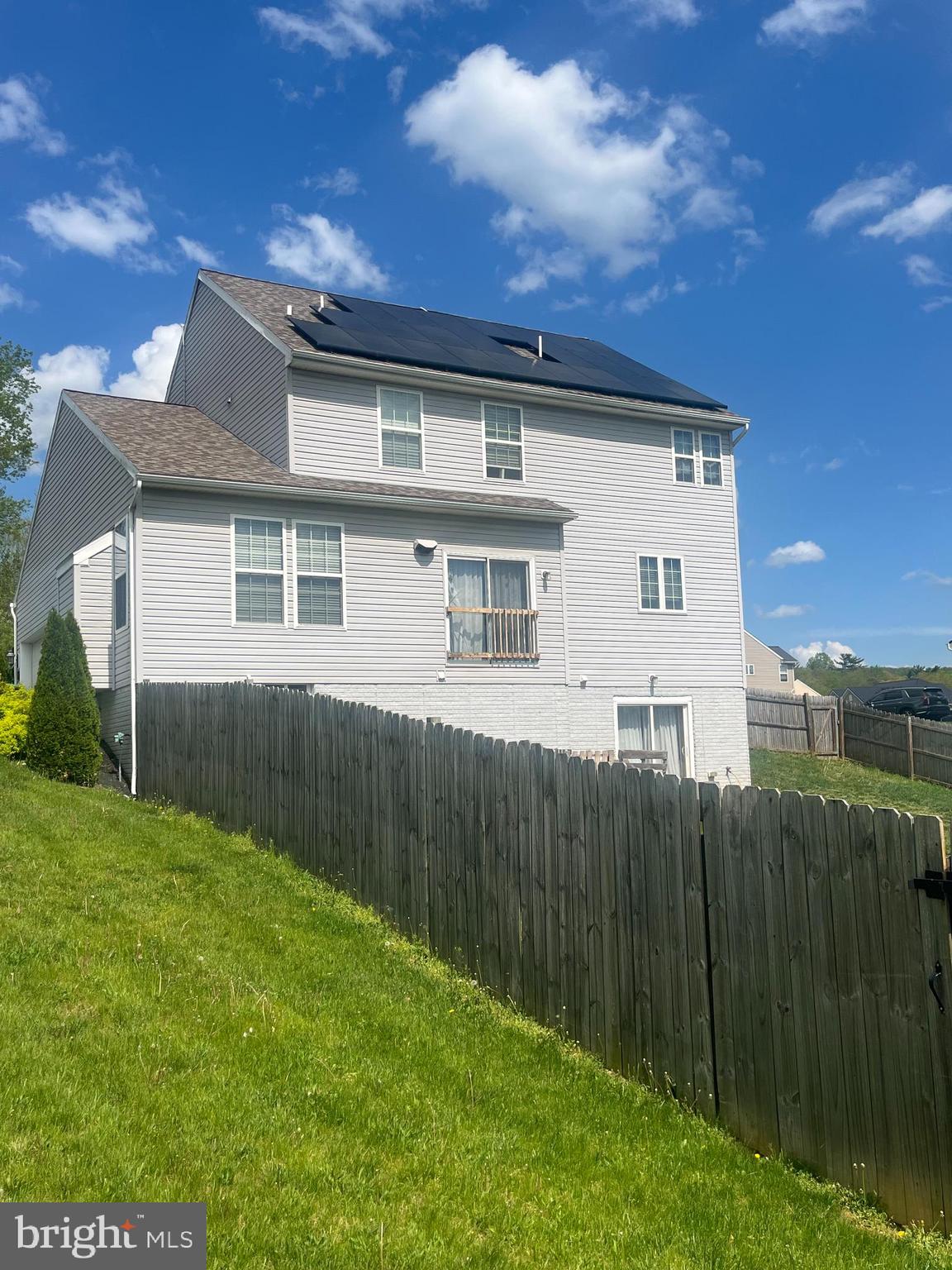 UPLAND ESTATES - Residential