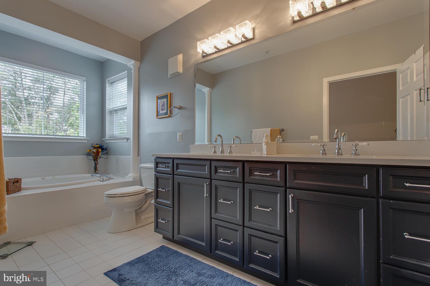 SOLOMONS LANDING - Residential