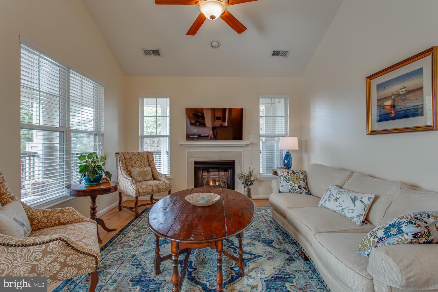 SOLOMONS LANDING - Residential