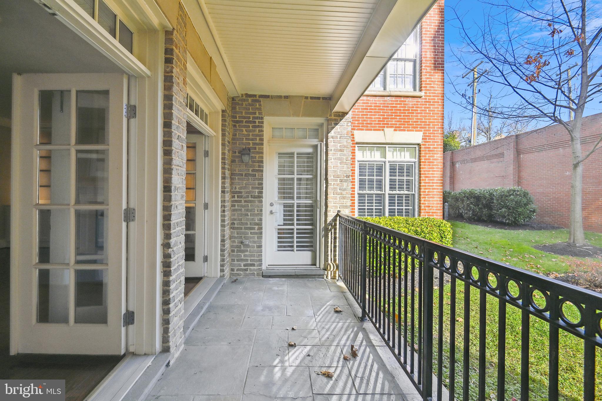 LIBERTY ROW - Residential