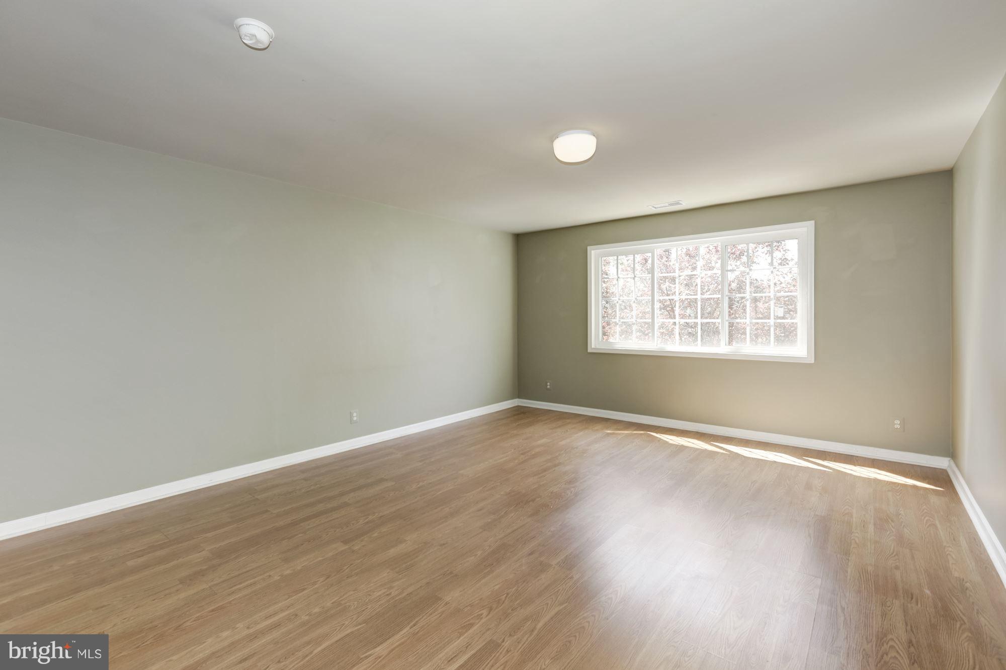 PARKSIDE AT ALEXANDRIA - Residential