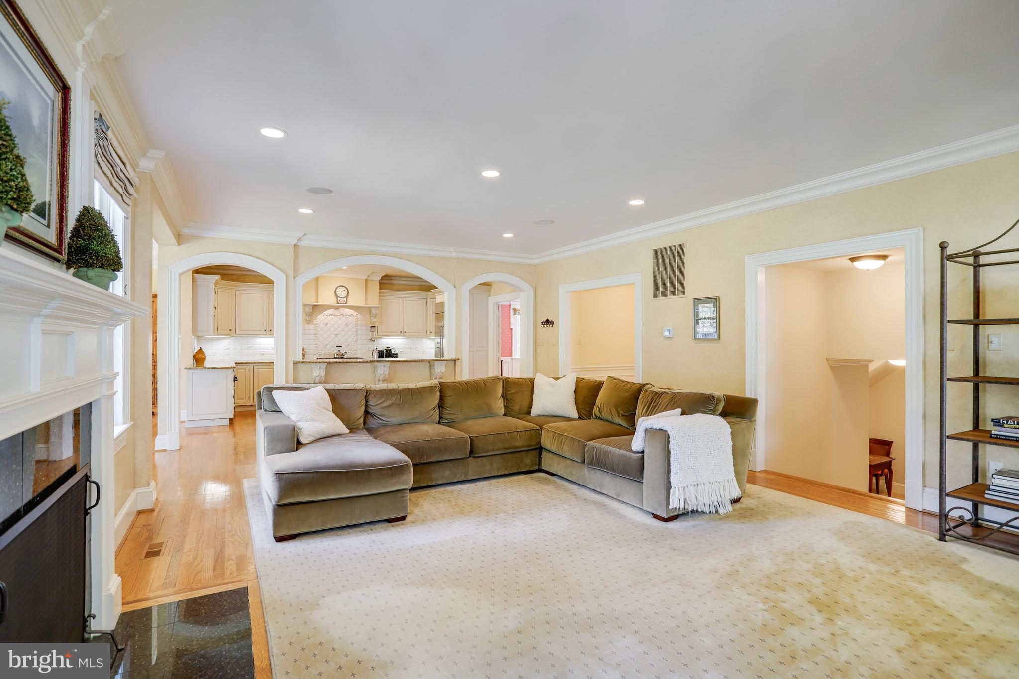 SPRINGFIELD - Residential