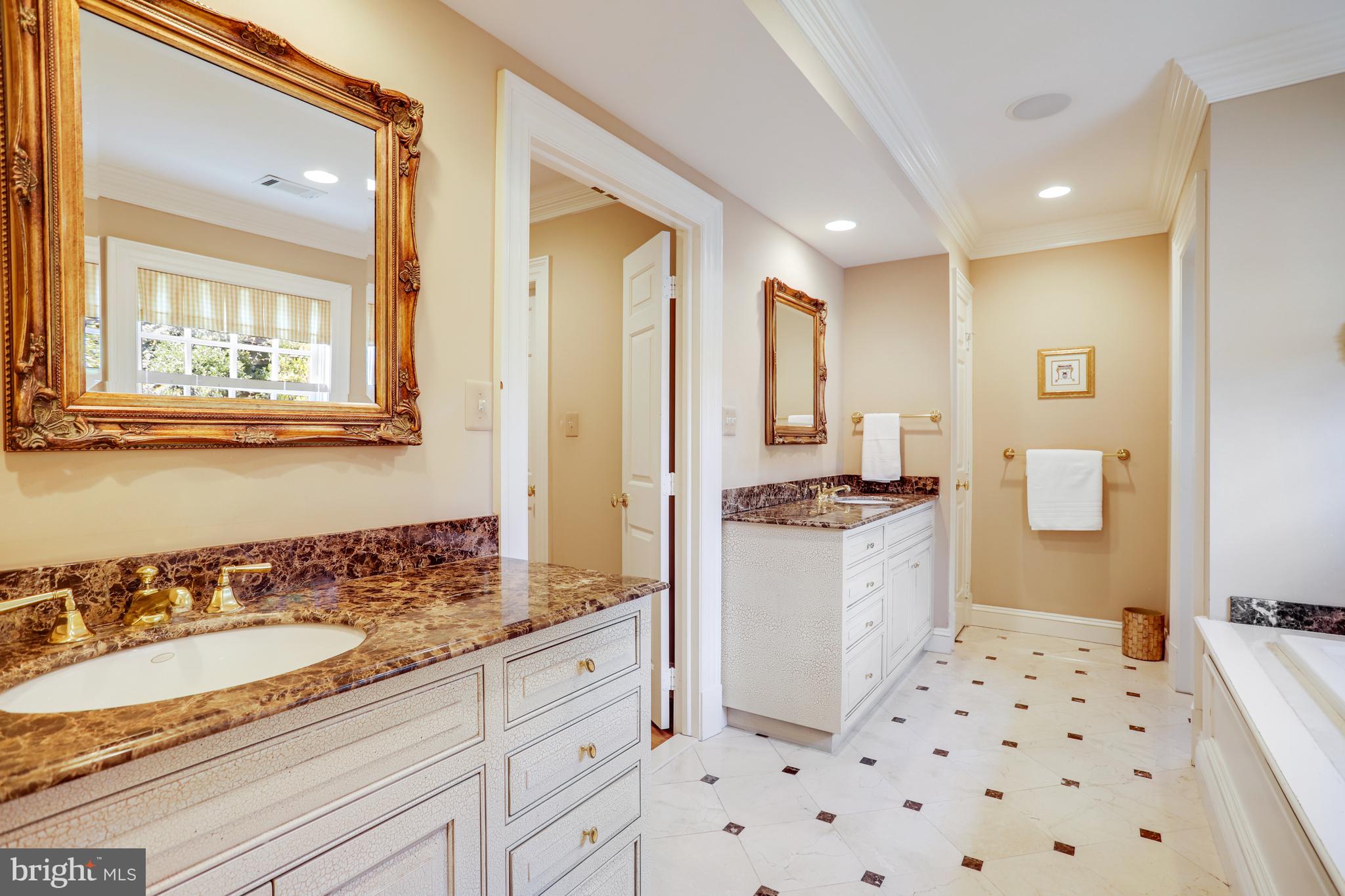 SPRINGFIELD - Residential