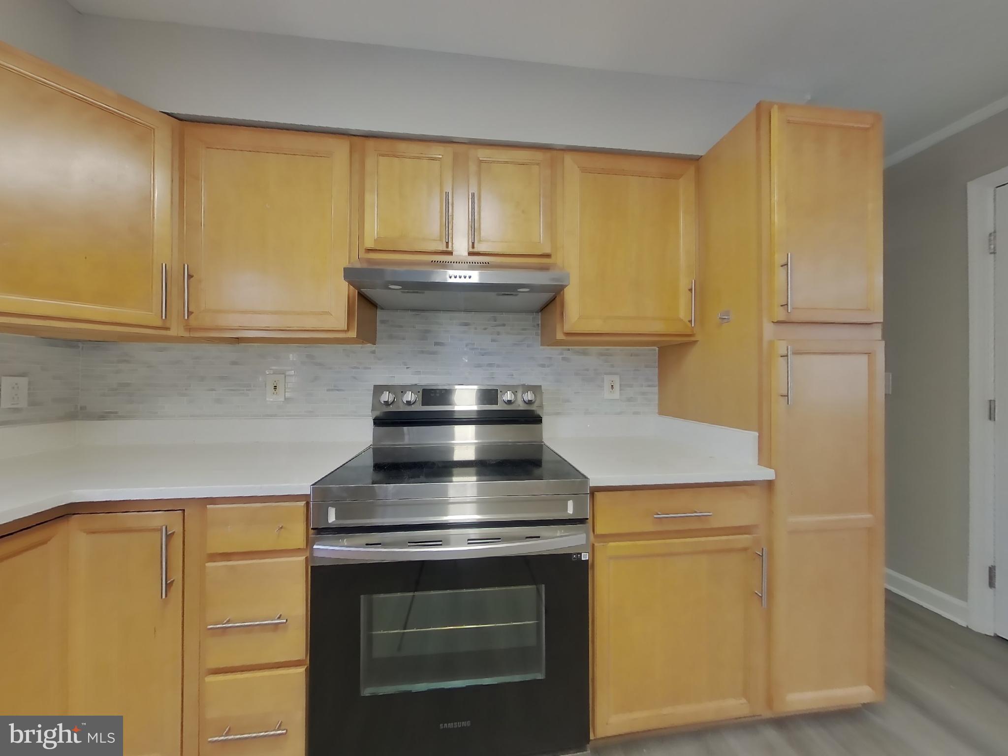 2300 TIMBERCREST DRIVE