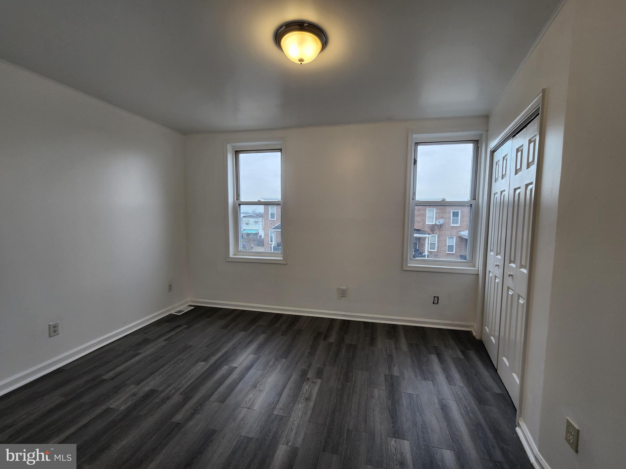 FOUR BY FOUR - Residential