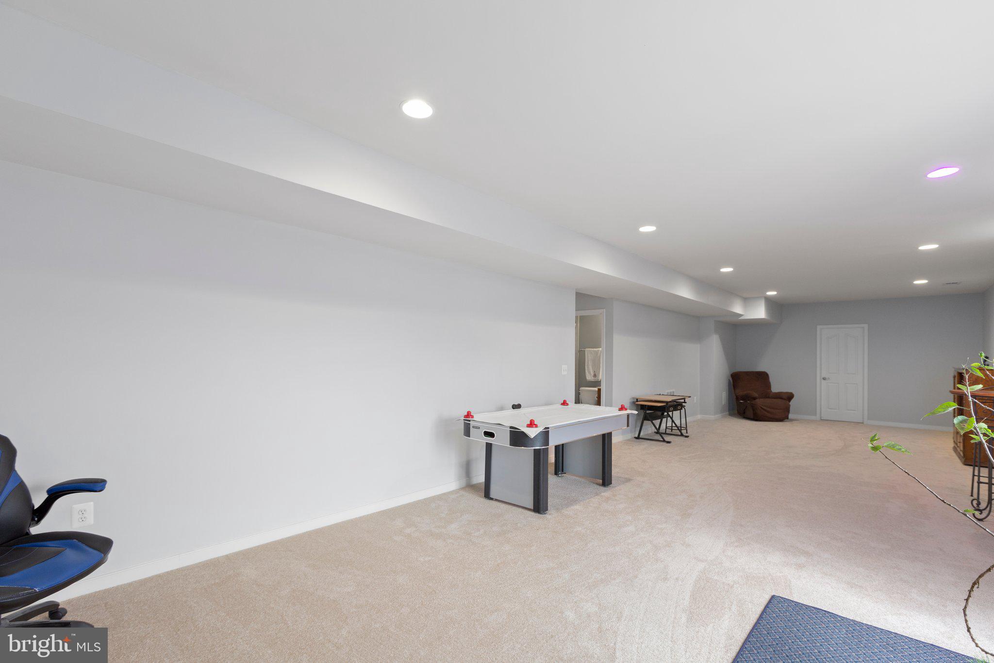 HILLS OF AQUIA - Residential