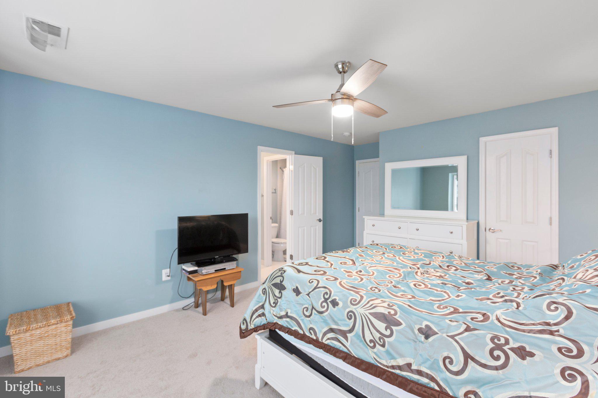 HILLS OF AQUIA - Residential