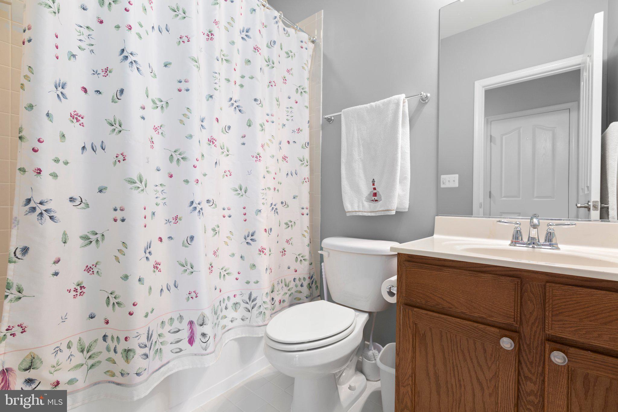 HILLS OF AQUIA - Residential