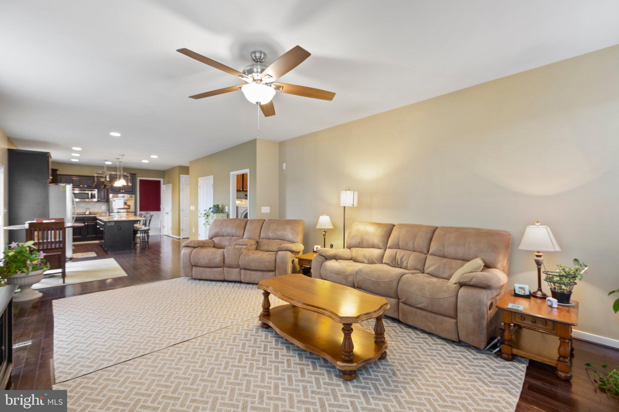 HILLS OF AQUIA - Residential