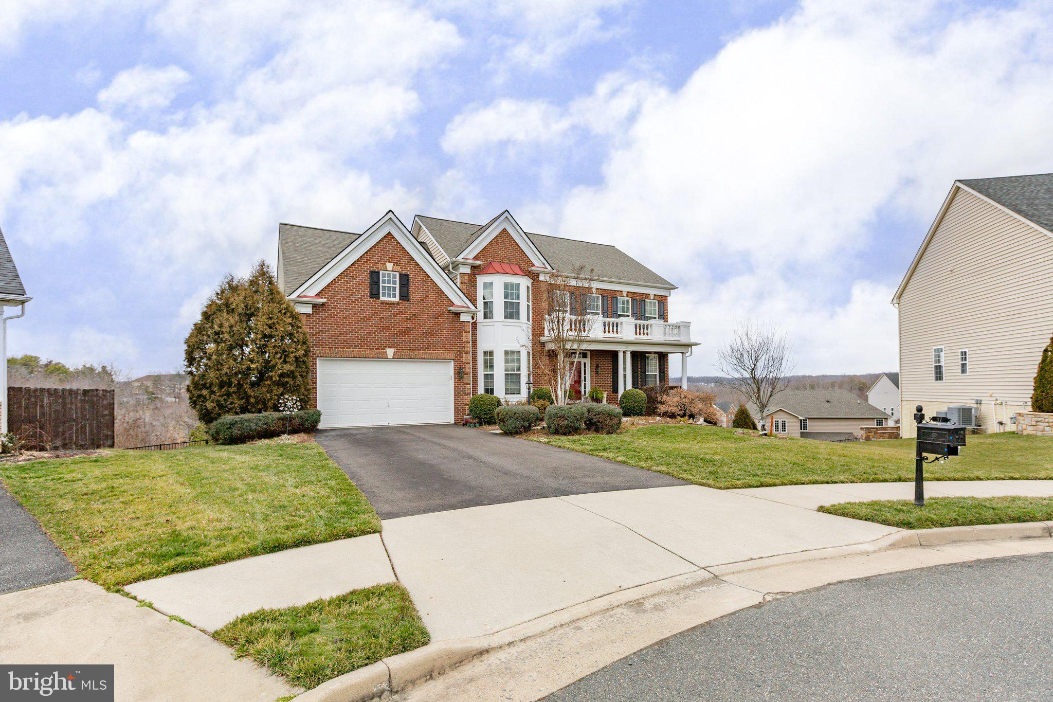 HILLS OF AQUIA - Residential