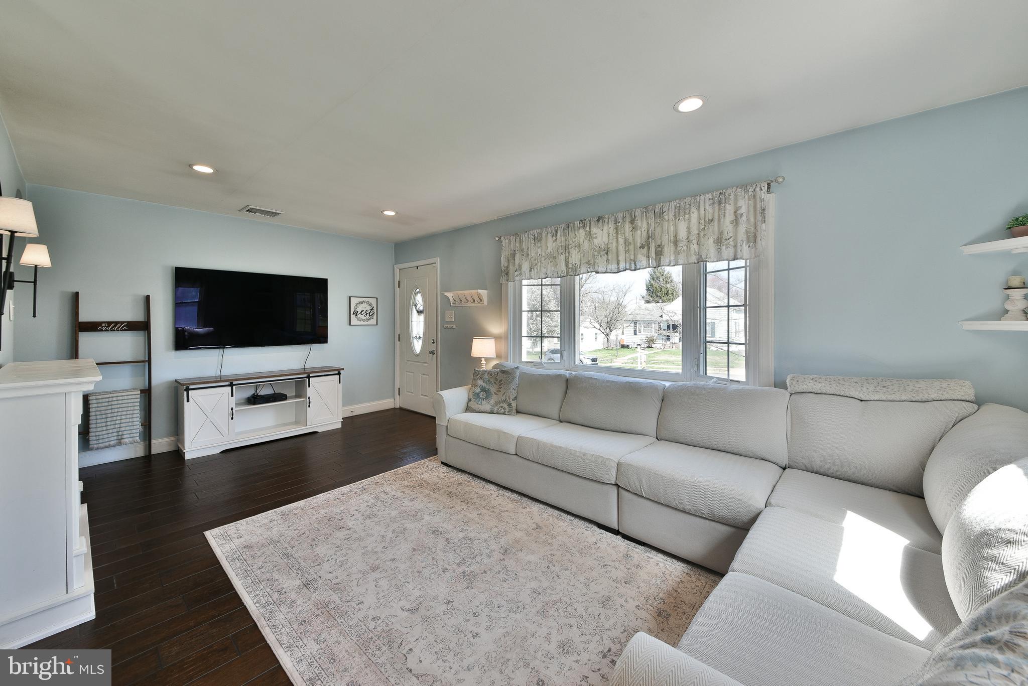 FAIROAKS - Residential