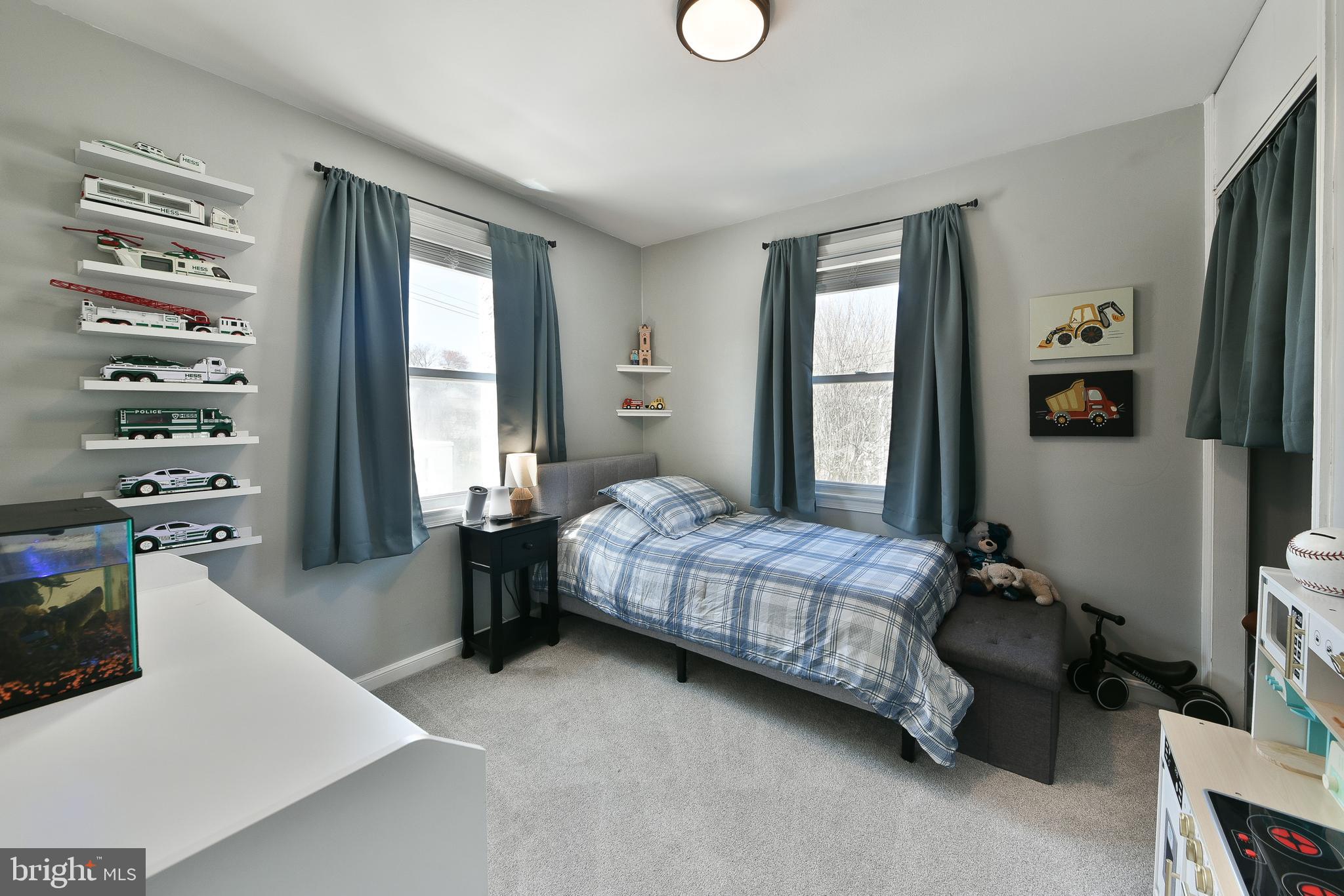 FAIROAKS - Residential