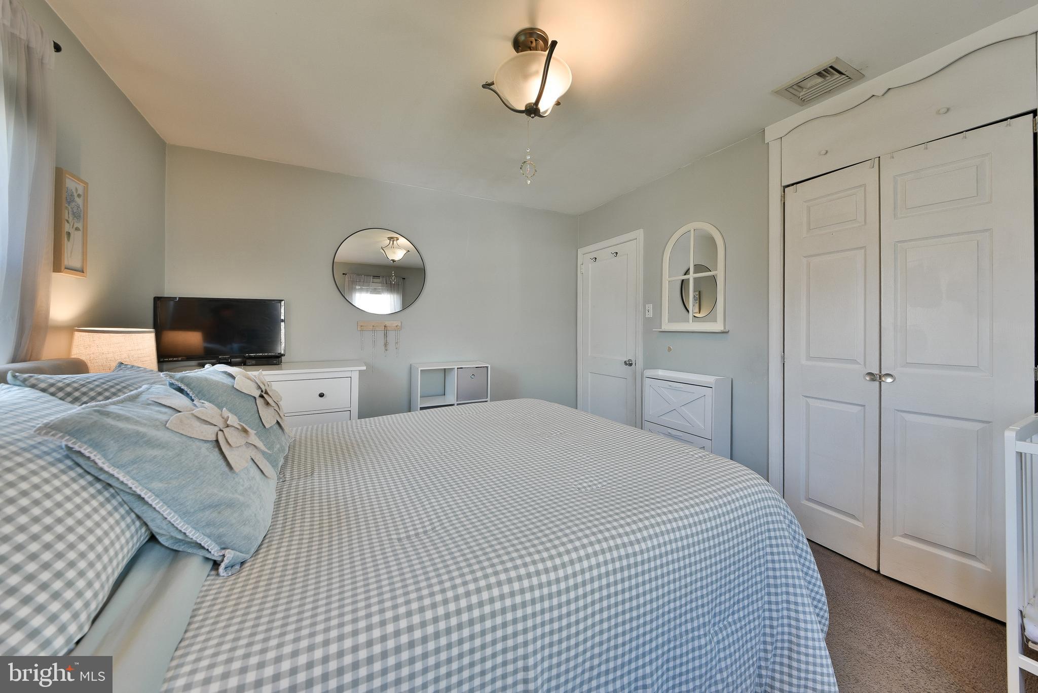 FAIROAKS - Residential