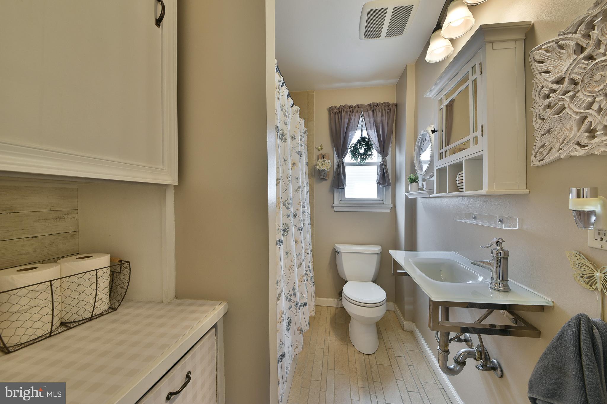 FAIROAKS - Residential