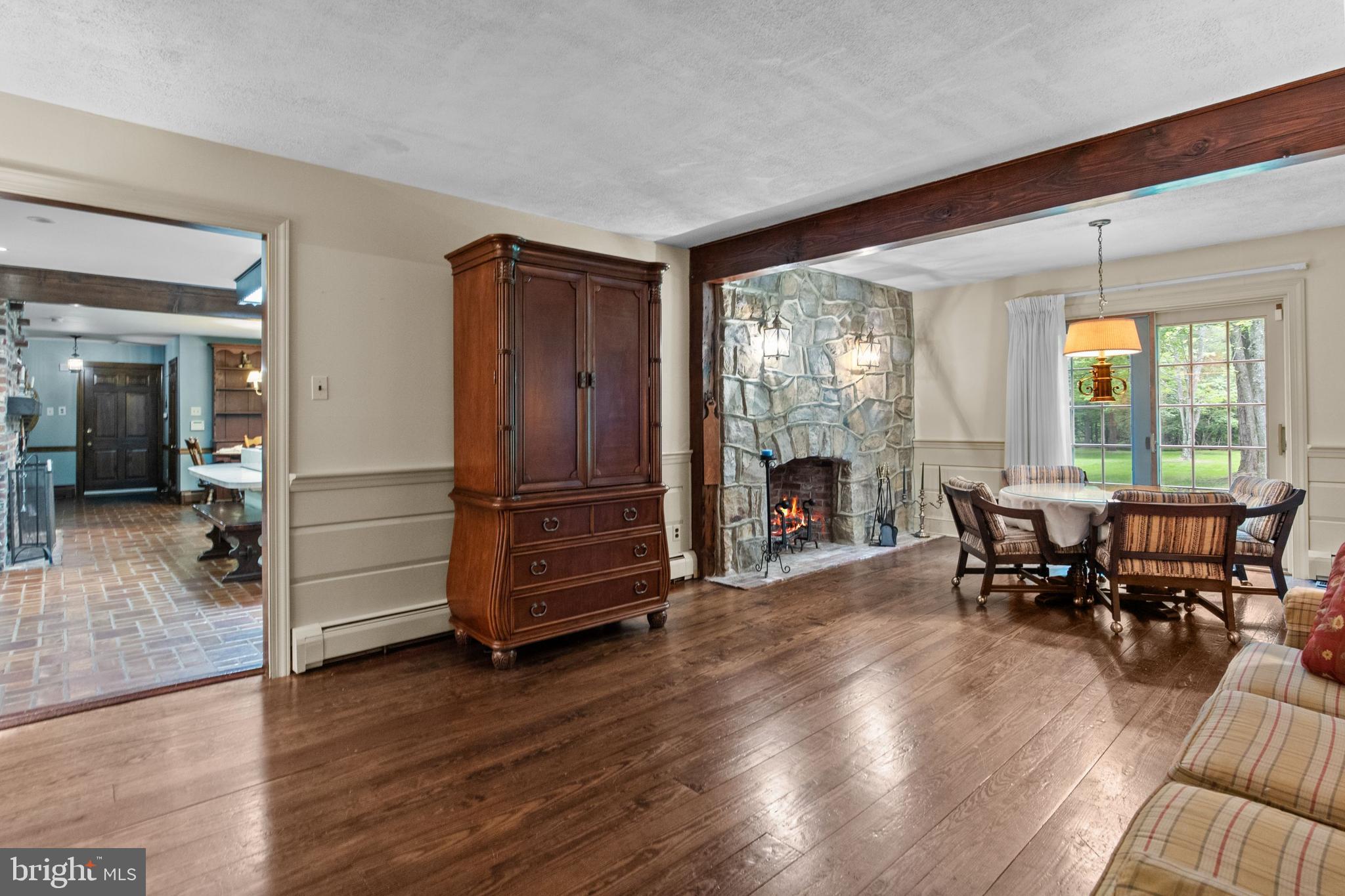 CEDAR HILL - Residential