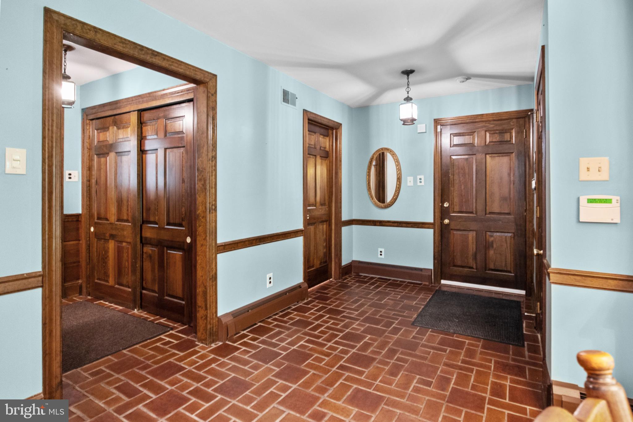 CEDAR HILL - Residential