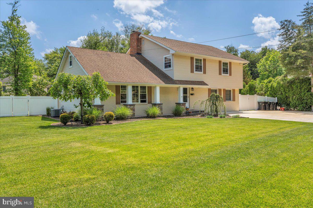 75 GARDENS AVENUE