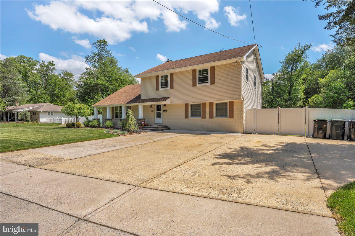 75 GARDENS AVENUE