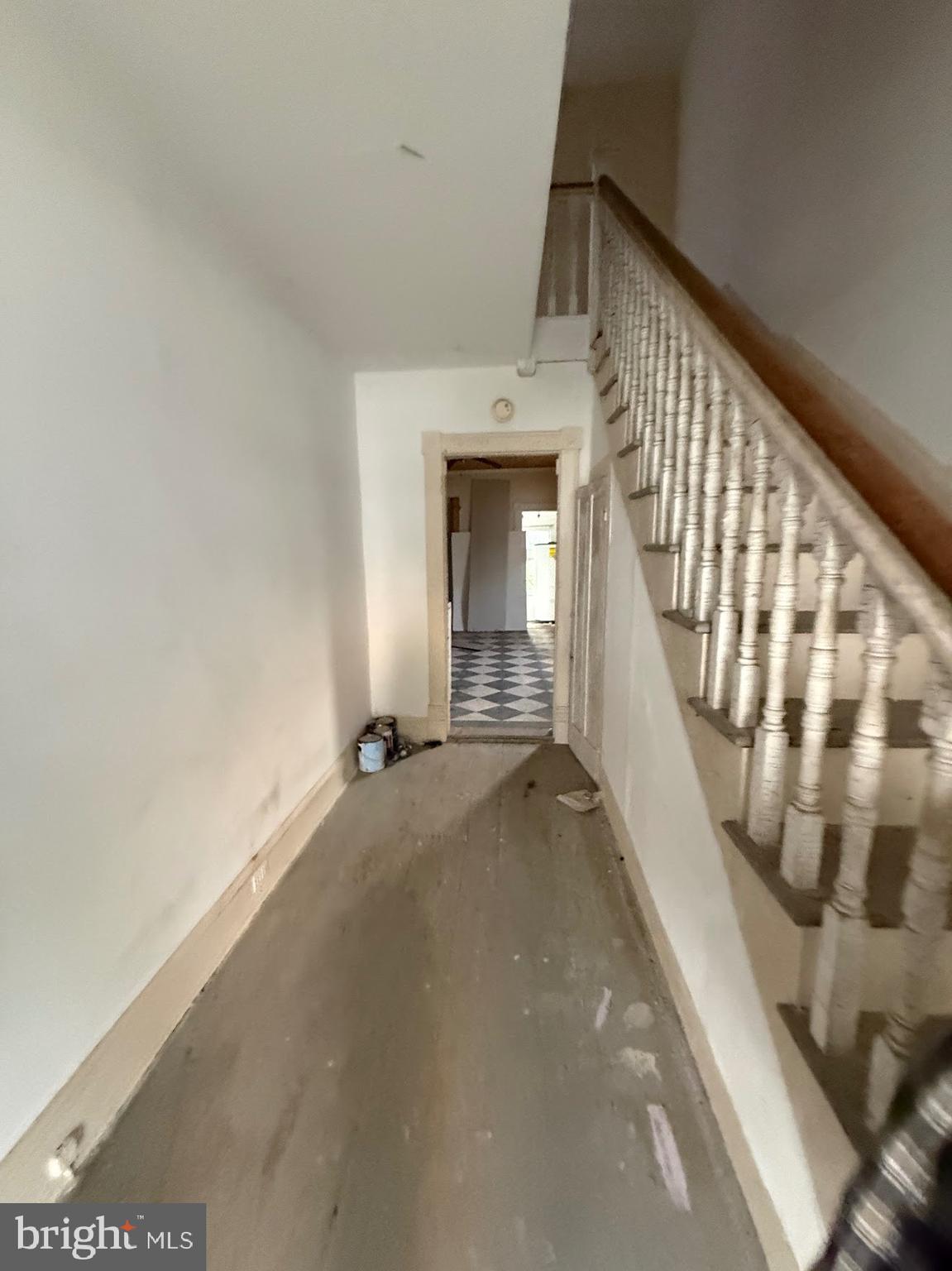 810 2ND STREET