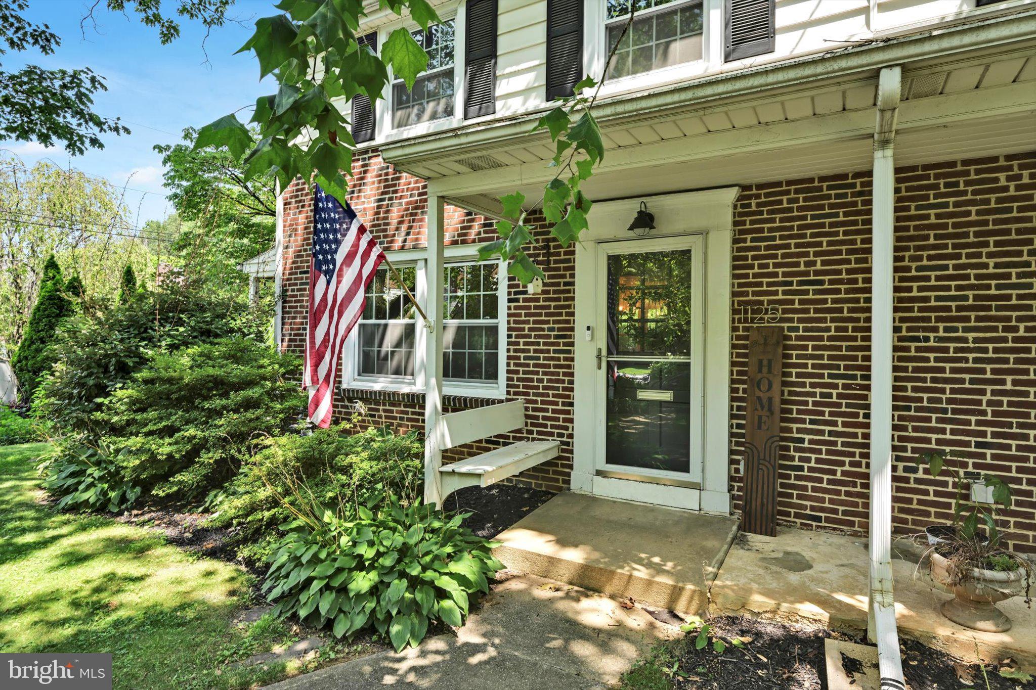1125 W NEW STREET