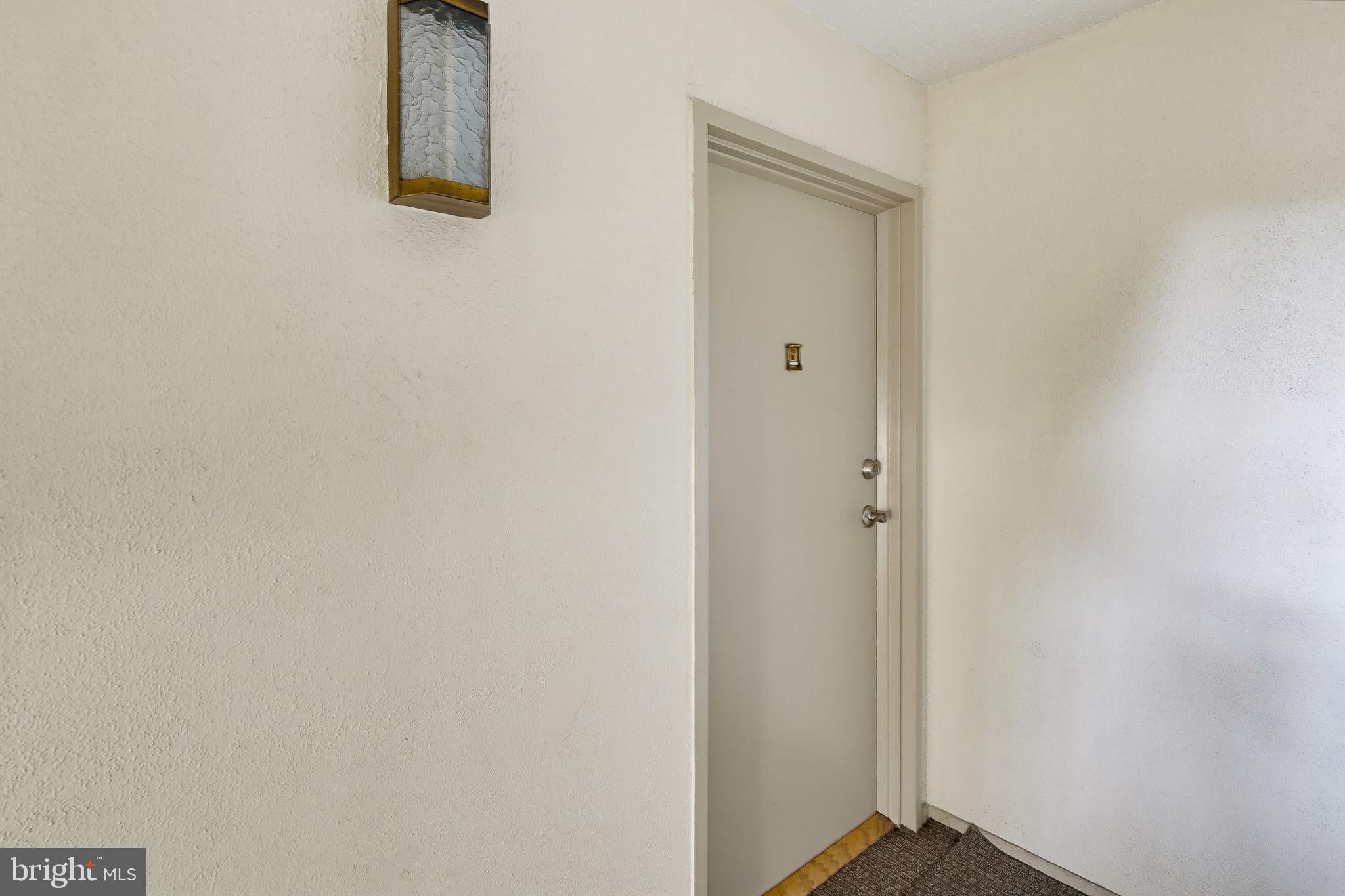 13 SUNTOP COURT 101
