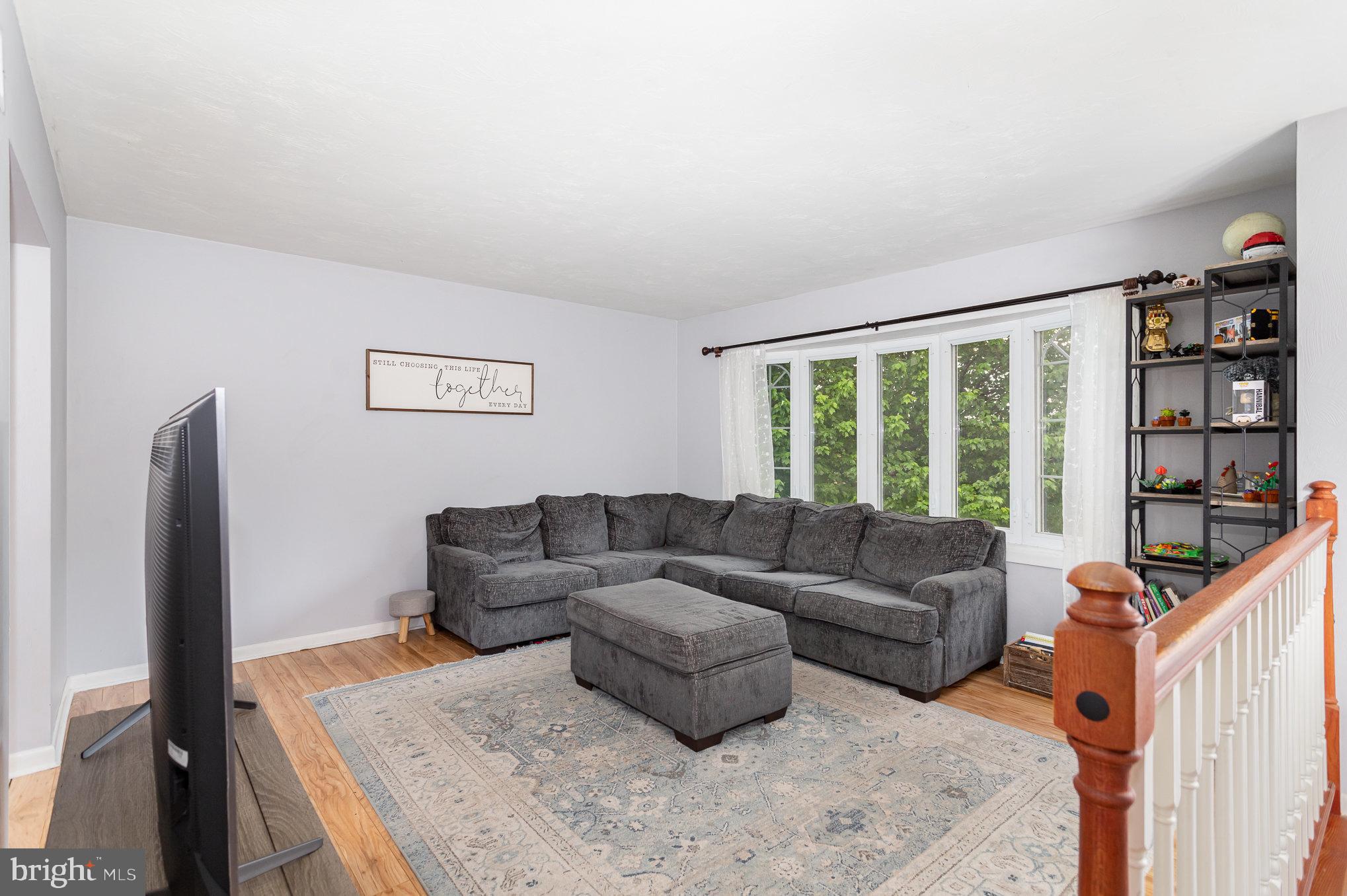 TWIN PINES - Residential