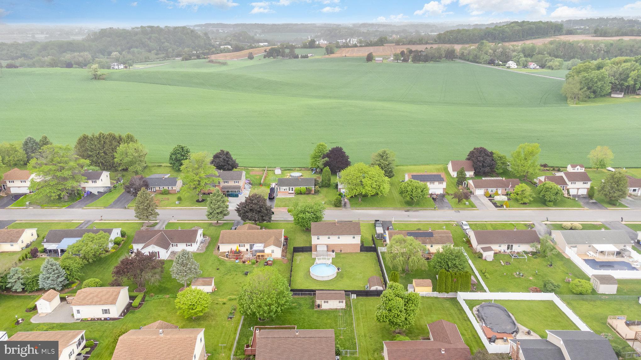 TWIN PINES - Residential