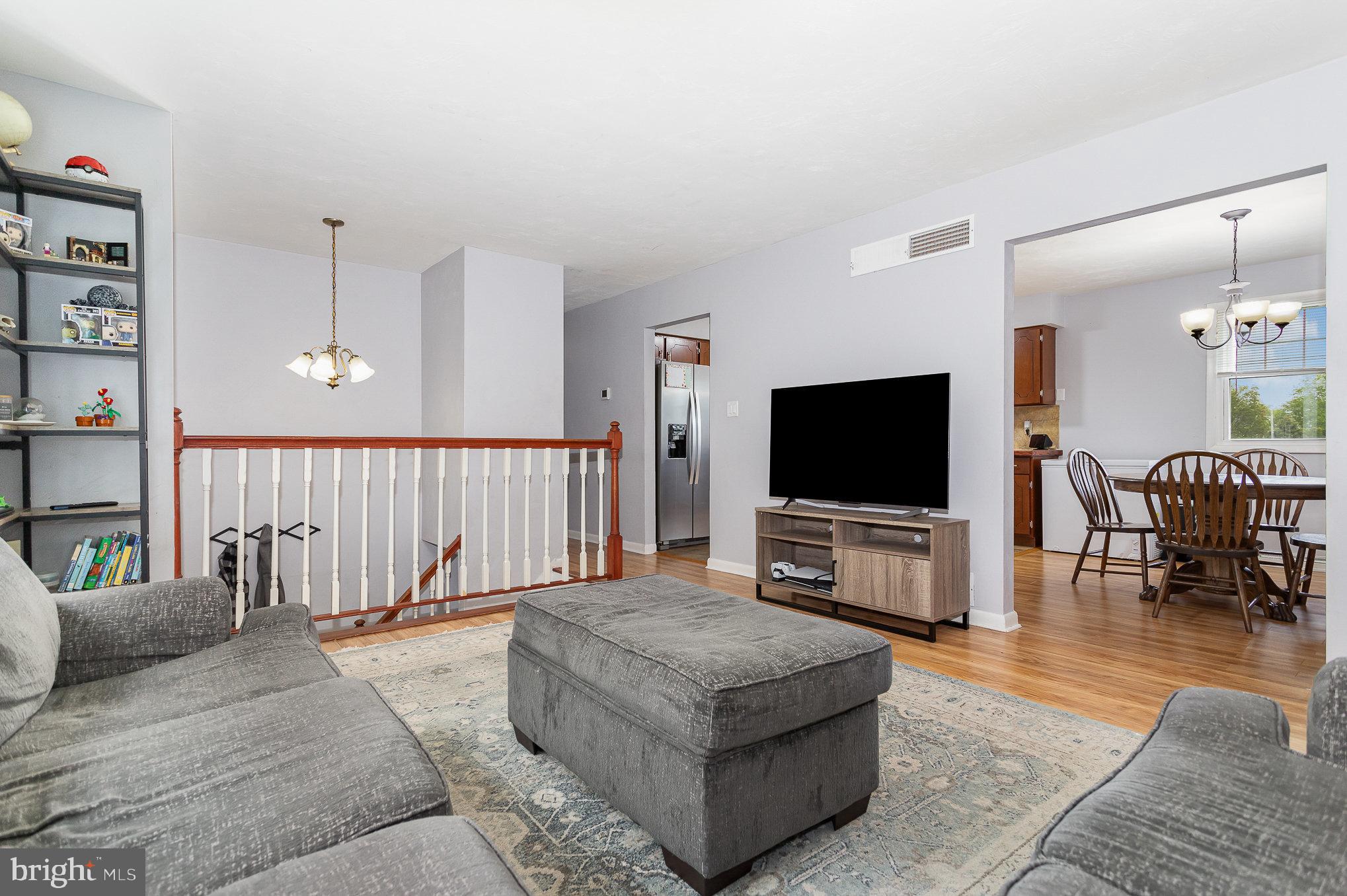 TWIN PINES - Residential